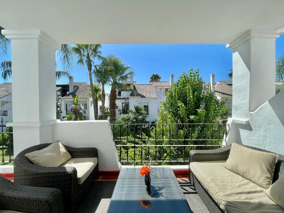 Unique Townhouse In Front Of Puerto Banus Apartamento *