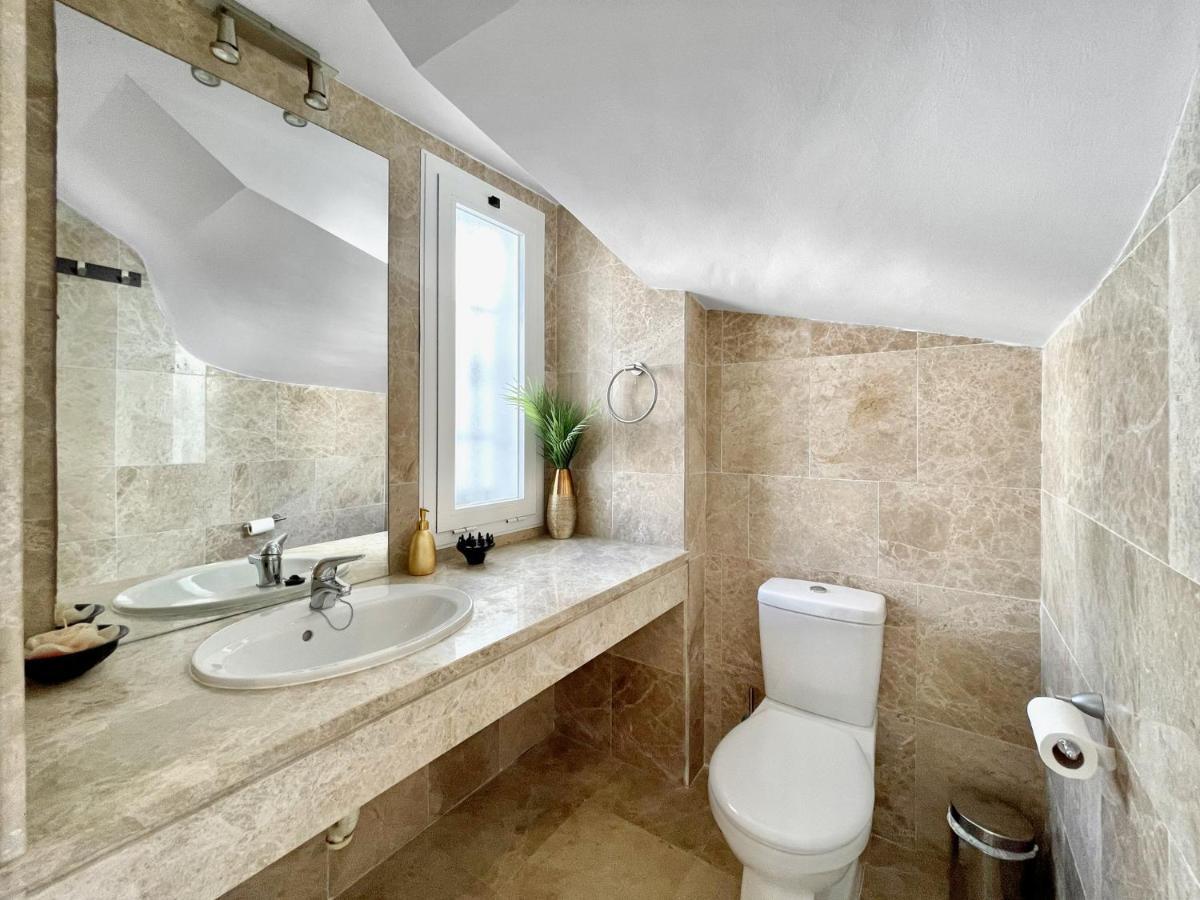 Apartamento Unique Townhouse In Front Of Puerto Banus